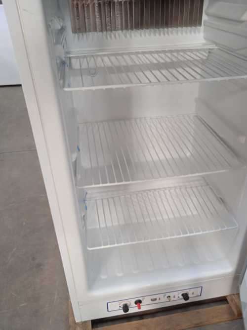 Zero Appliances 230Ltr Gas and Electric Fridge Freezer (Factory Seconds) - UNBOXED