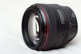 CANON LENS EFS 85MM