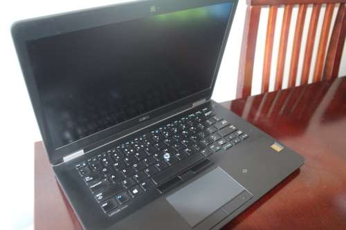 DELL LATITUDE E7470 ULTRABOOK INTEL CORE I7-6600U CPU 2.60GHZ 500GB SSD 8GB RAM