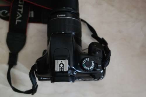 CANON EOS 1100D WITH 18-55MM IS LENS