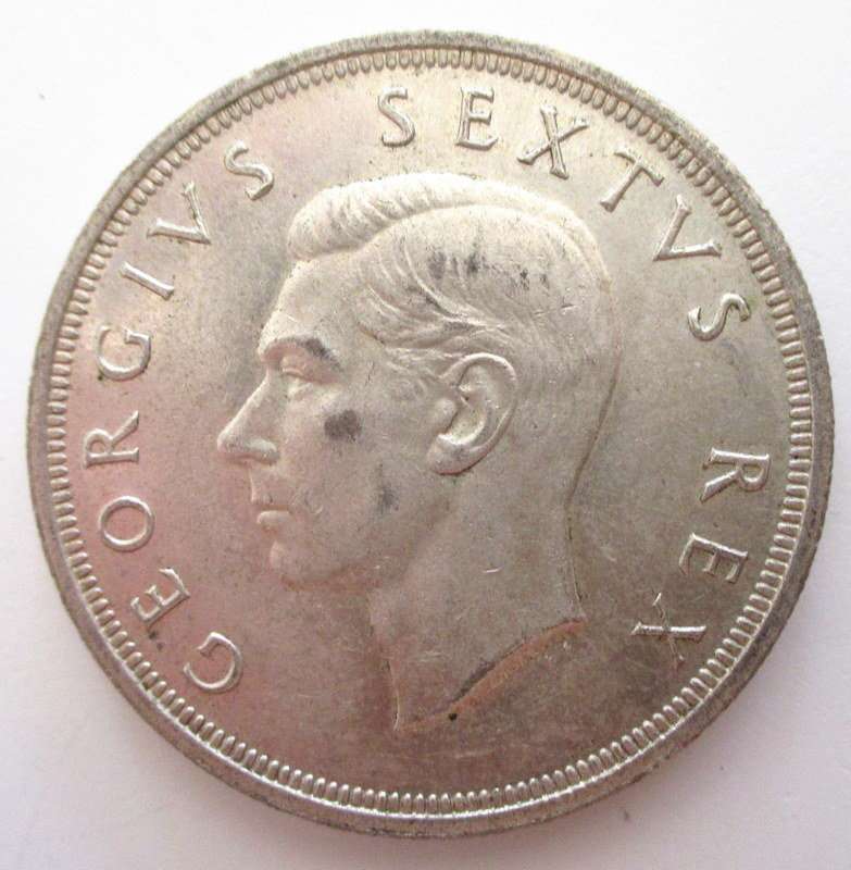 A 1952 SOUTH AFRICAN FIVE SHILLING
