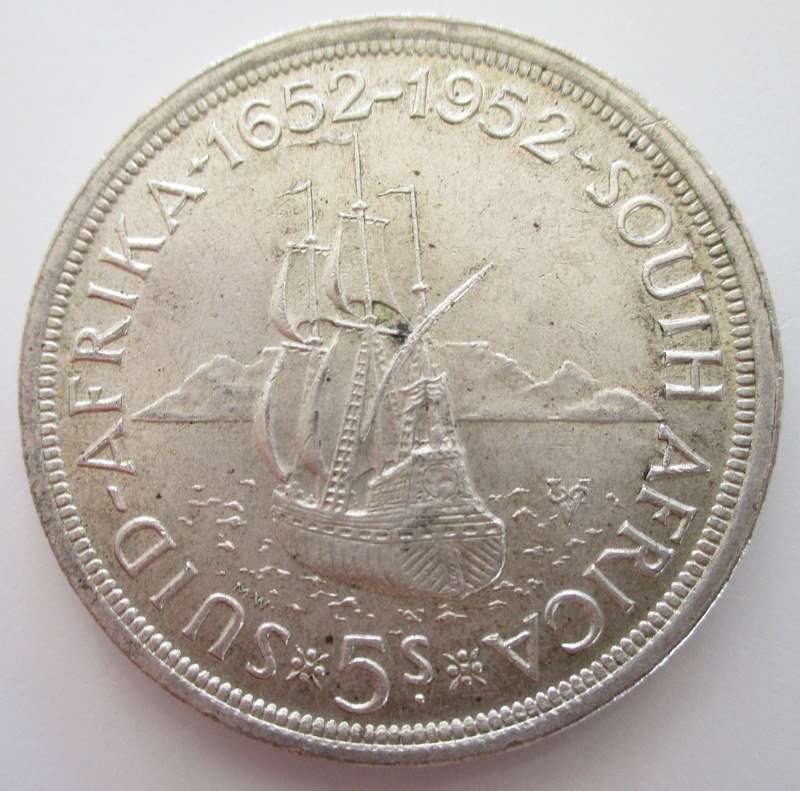 A 1952 SOUTH AFRICAN FIVE SHILLING