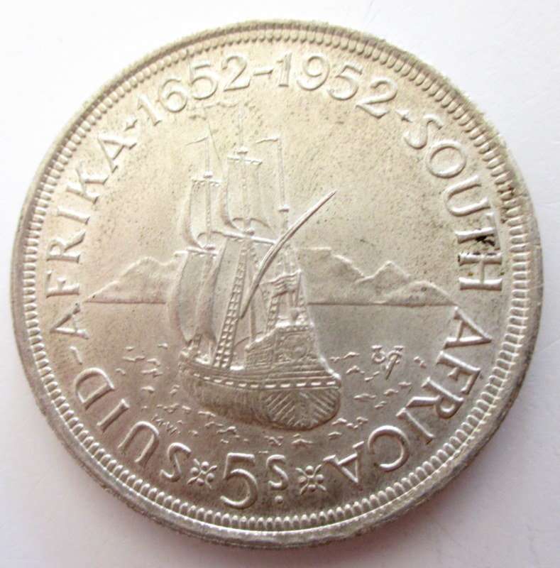 A 1952 SOUTH AFRICAN FIVE SHILLING
