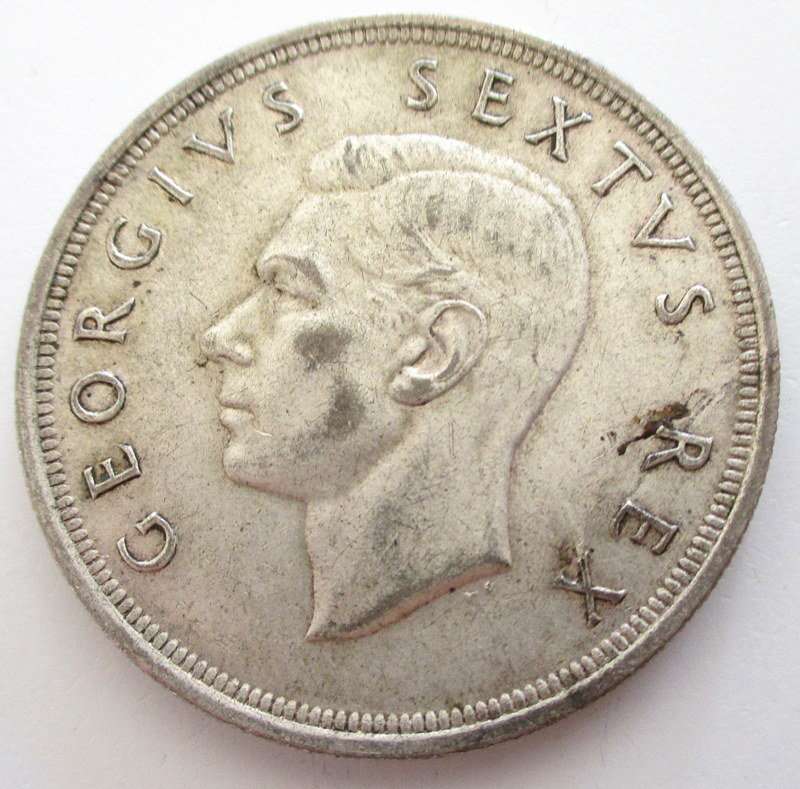 A 1952 SOUTH AFRICAN FIVE SHILLING