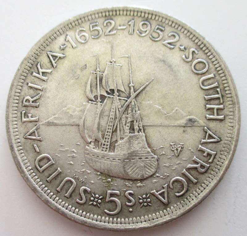 A 1952 SOUTH AFRICAN FIVE SHILLING