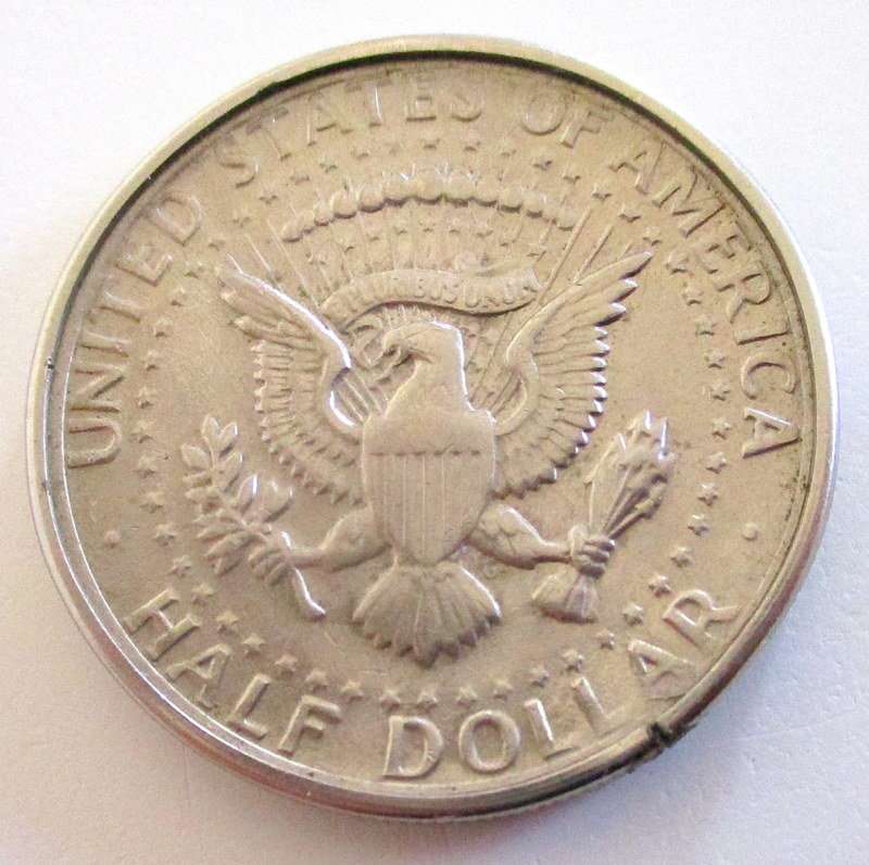 A 5 DOLLAR AMERICAN BANKNOTE AND A LOT OF AMERICAN COINS
