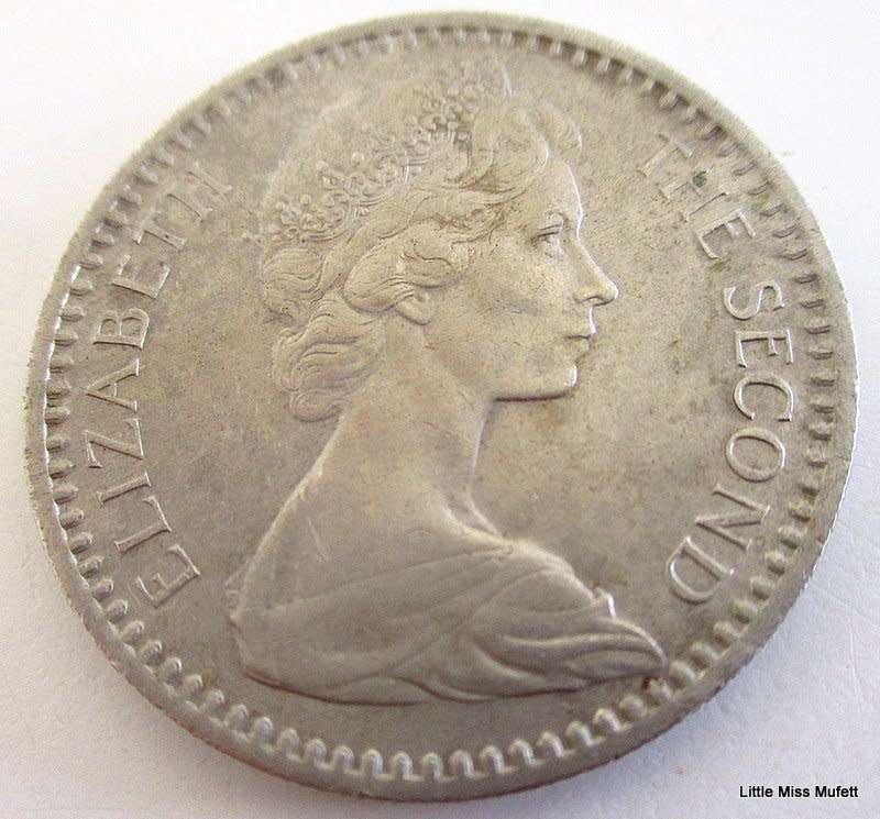 A 1964 RHODESIA HALF CROWN / 25 CENTS---XF COLLECTABLE CONDITION
