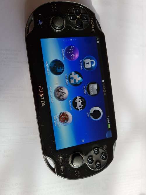 Playstation PS Vita PCH 1104- Ver. 3.68, 128gb SD2Vita ,Custom Firmware Enso (C03)