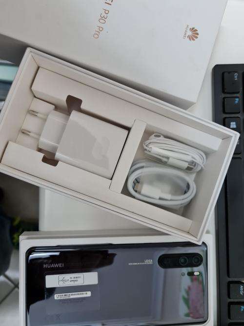 Huawei P30 PRO 256GB - Black (Excellent condition)