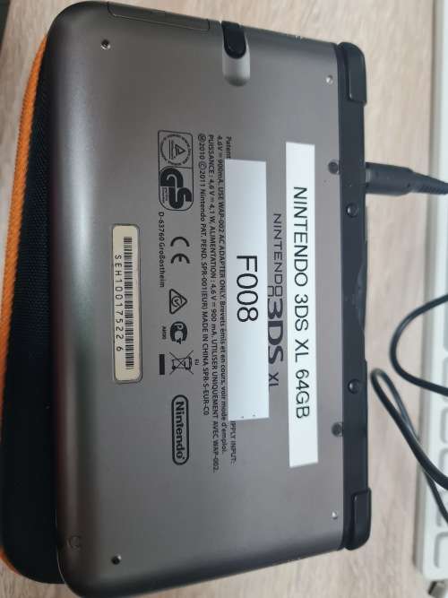 Nintendo 3ds XL - 64GB SD Card - Firmware Loaded (F008 )- hard shell case