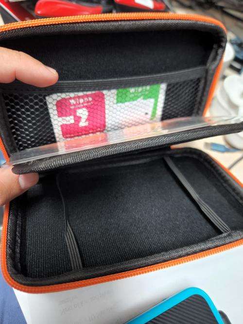 Nintendo 2DS XL 64GB Firmware - with hard shell case