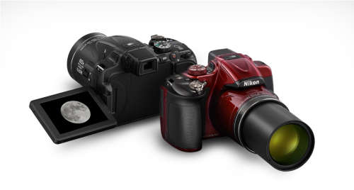 NIKON COOLPIX P600*16.1 MEGAPIXELS*16 GB SD MEMORY CARD*SMART CARRY BAG*GOOD CONDITION