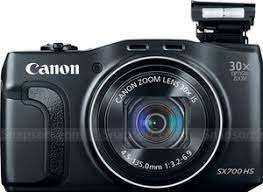 CANON POWESHOT SX700 HS*16 MEGAPIXELS*16 GB SD CARD*CHARGER*2 BATTERIES *SMART POUCH*GOOD CONDITION