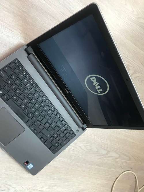 AMD RADEON HD 8600M *DELL INSPIRON 5559*15.6"*CORE i7-6500U*2.50GHZ*8 GB RAM*1000 GB HDD*WIND10 PRO