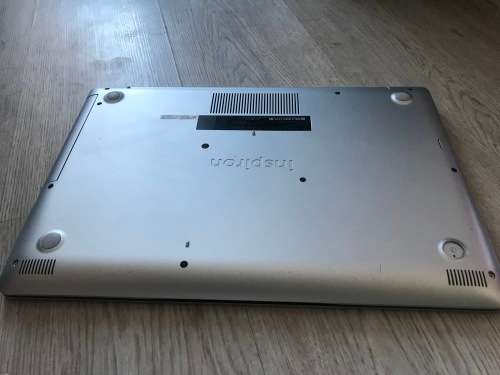 AMD RADEON  530 4GB DDR5*DELL INSPIRON 15*5570*15.6"*CORE i7-8550u*1.80GHZ*8 GB RAM*1000 GB HDD
