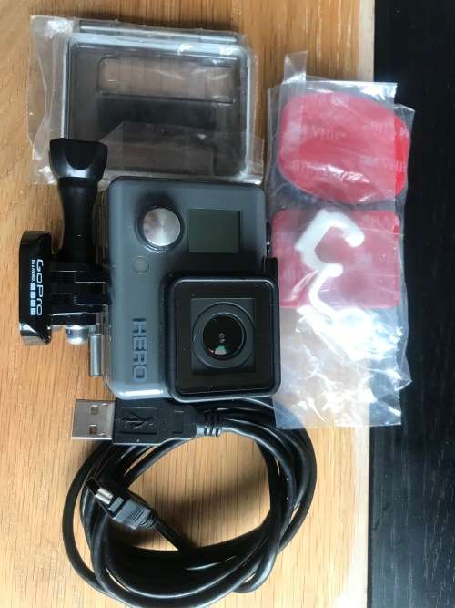 GOPRO  HERO IN GOOD  CONDITION