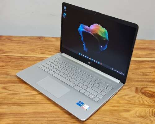 HP Laptop PC 15-dw3000*15.6`*CORE i5-1135G7*8 GB RAM*256 GBSS+1TB HDD*INTEL IRIS GRAPHICS .11TH GEN