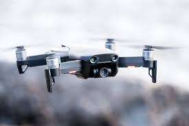 BOXED DJI MAVIC AIR WHITE|REMOT CONTROLLER|4 BATTERIES|POUCH|BOX| 2 SET OF PROPELLERS|GOOD CONDITION