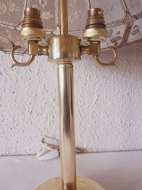 Vintage Brass Stand 12 pane floral Etched Glass Dome Shade Lamp