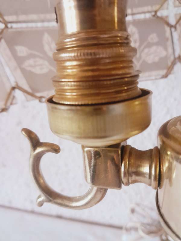 Vintage Brass Stand 12 pane floral Etched Glass Dome Shade Lamp