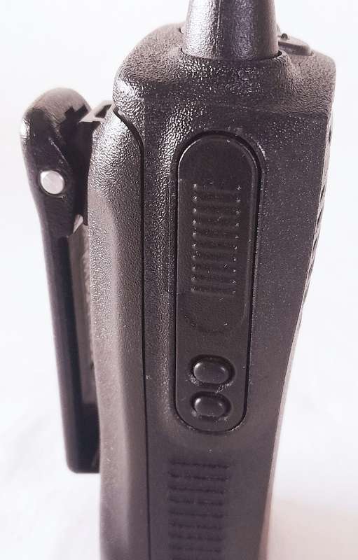 MOTOROLA CP040 4Channel Two WAY RADIO SET, WITH CHARGING DUCT AND POWER SUPPLY
