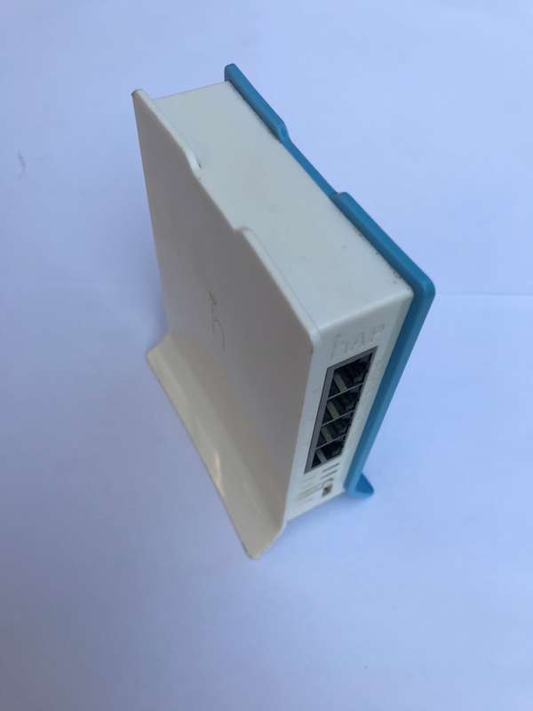 MikroTik hAP Lite Tower 4 Port Ethernet 300Mbps WiFi 4 Router | RB941-2nD-TC