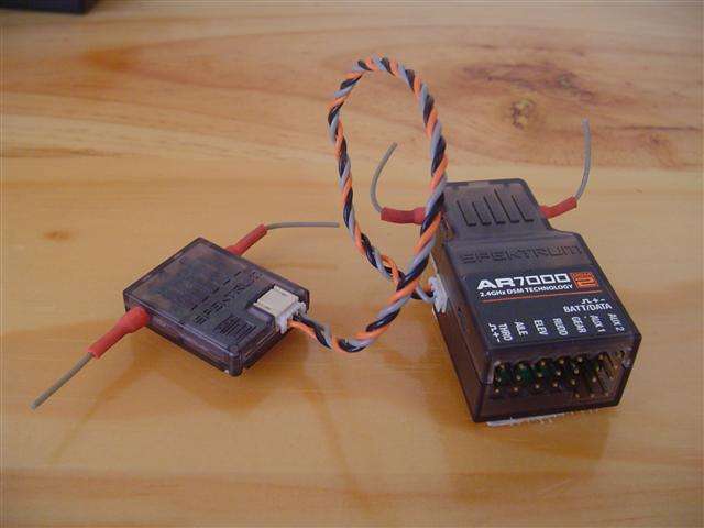 Spektrum AR7000 DSM2 7 channel 2.4Ghz receiver