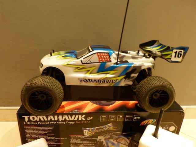 Tomahawk Remote control racing car