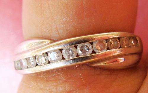 UK HALLMARKED 9CT WHITE GOLD .25 CARAT DIAMOND ETERNITY RING SIZE I