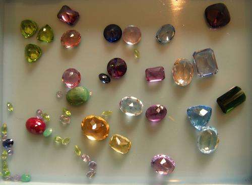 ***52CT!!!*** MIXED PRECIOUS GEMSTONES!! SAPPHIRE, MORGANITE, TOPAZ, AMYTHYST AND MORE