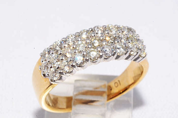 $5,000 1.20CT 3 ROW NATURAL DIAMOND WEDDING BAND VS SIZE 7.25 AMAZING