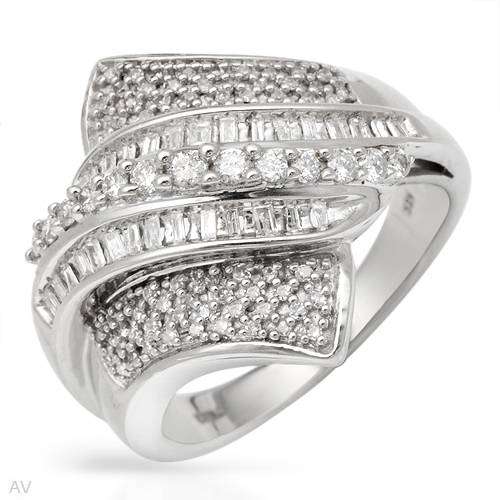 ***R24 600*** Pleasant Brand New Ring With 0.50ctw Genuine Clean Diamonds