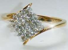 UK HALLMARKED 9CT YELLOW GOLD .33 CARAT DIAMOND CLUSTER RING SIZE M