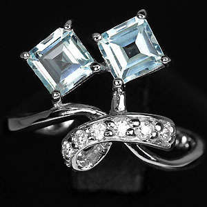 ***IN STOCK!!!***SUPERIOR GENUINE AAA SKY BLUE TOPAZ WHITE SAPPHIRE STERLING 925 SILVER RING 7.25