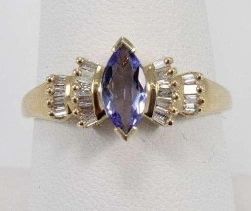 ***IN STOCK!! CERTIFICATE INCLUDED R12 290!!!** 14Kt Yellow Gold Purple Tanzanite  Diamond Band Ring