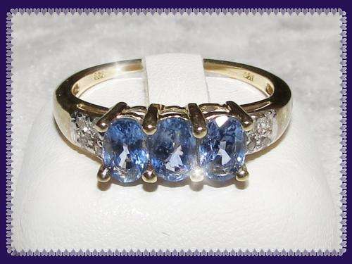 ***IN STOCK!!!***Estate 14Kt Yellow Gold Purple Tanzanite & Round Diamond Filigree Band Ring