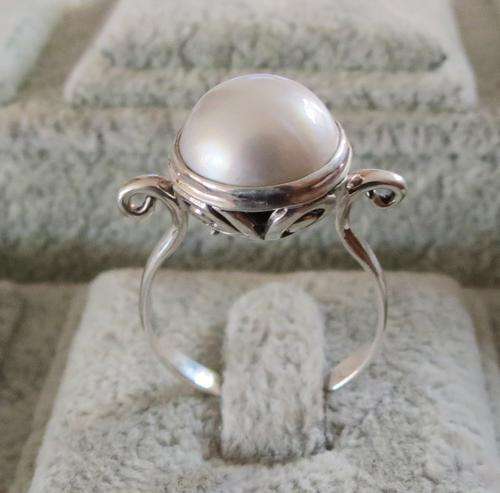 ***IN STOCK***REAL STONES!!!*** SOLID STERLING SILVER FABULOUS MABE RING SIZE 8.5