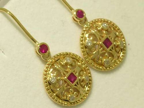 Gorgeous 9ct Gold NATURAL Ruby & Diamond Fleur-de-lis Drop Earrings Dangle