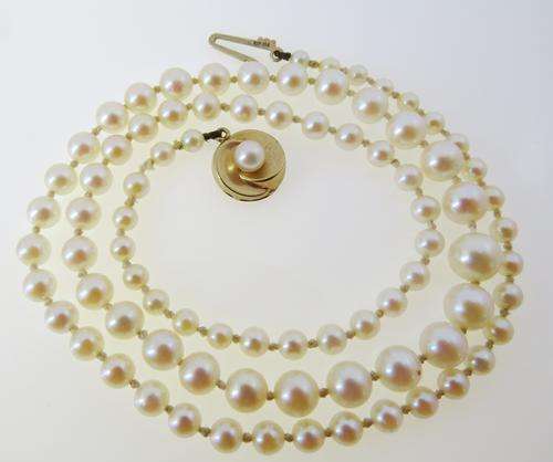 ***IN STOCK!!*** GORGEOUS REAL AKOYA SEA PEARLS WITH A SOLID GOLD ENDING PIECE