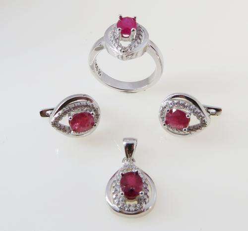 **IN STOCK!!**REAL GEMSTONES!!** GORGEOUS SOLID STERLING SILVER RUBY SET