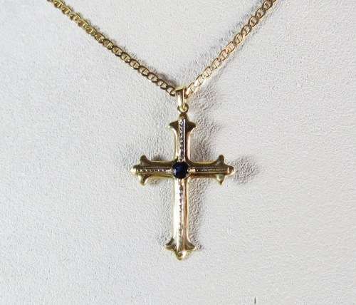 ***IN STOCK*** 2.6GRAM SOLID 9CT GOLD CROSS PENDANT