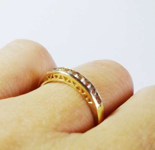 ***IN STOCK***9CT GOLD RING SET WITH CZ SIZE 7