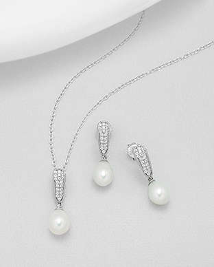 "IN STOCK!!"  Solid 925 Sterling Silver earring and pendant set with real pearls