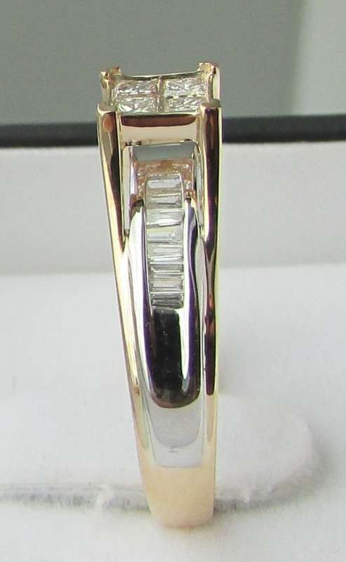**IN STOCK!!**CERTIFICATE INCLUDED!!WONDERFUL 0.70CT DIAMOND, WHITE AND YELLOW GOLD ENGAGEMENT RING.