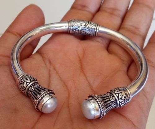 **IN STOCK!!**HEAVY!! 925 Sterling Silver Bali Handcrafted Elastics Bangle Two White Mabe Pearl