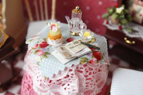 "IN STOCK" DIY Wooden 3D Dollhouse Romantic Scene Sweet Time Kits With Furniture X-Mas Gift