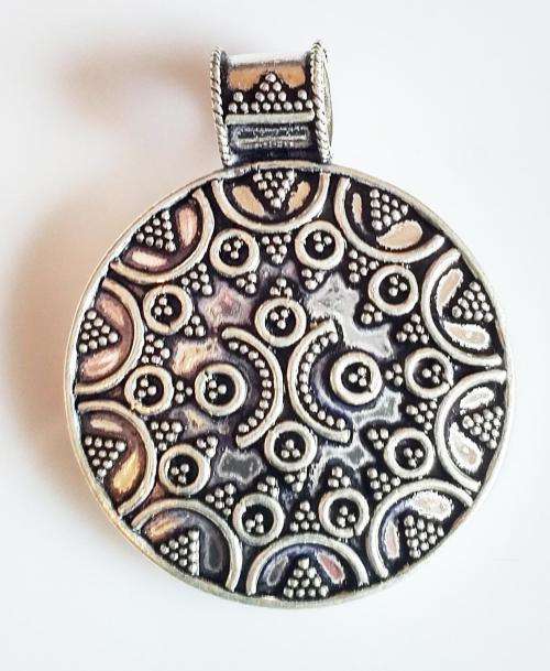 ***IN STOCK***8.8 GRAM SOLID 925 STERLING SILVER PENDANT HANDMADE IN MUSCAT, OMAN.