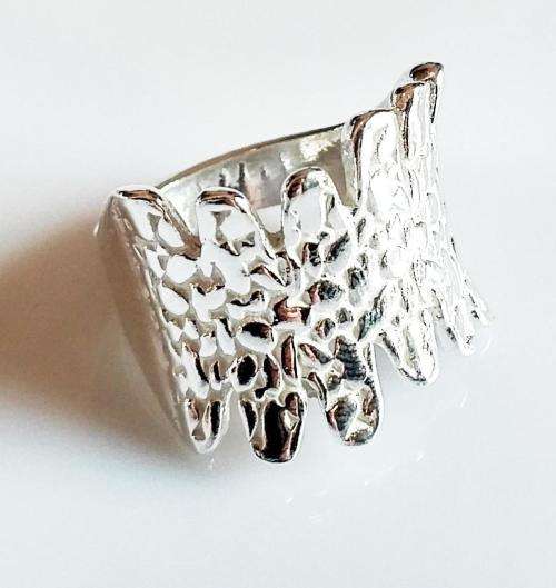 ***IN STOCK*** 8 GRAM SOLID 925 STERLING SILVER RING HANDMADE IN MUSCAT, OMAN.