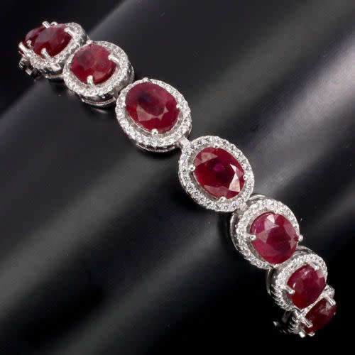 ***IN STOCK!!*** Mesmerizing Oval Cut 8x6mm Top Blood Red Ruby 925 Sterling Silver Bracelet 10 Inch