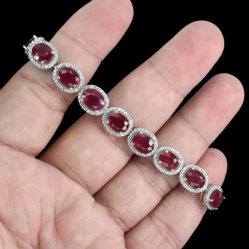 ***IN STOCK!!*** Mesmerizing Oval Cut 8x6mm Top Blood Red Ruby 925 Sterling Silver Bracelet 10 Inch